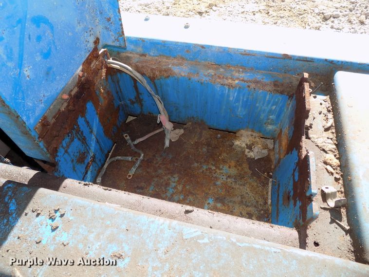 image for item DO9302 2007 Genie GR20  vertical lift