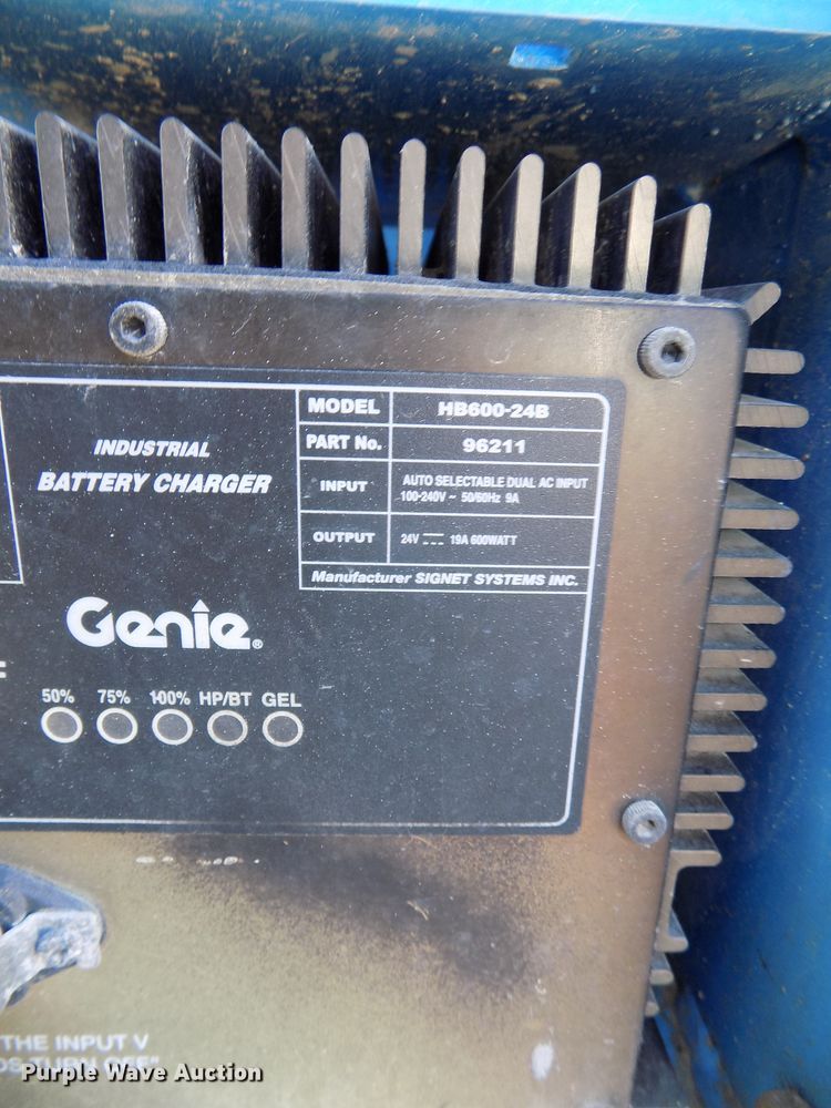 image for item DO9302 2007 Genie GR20  vertical lift