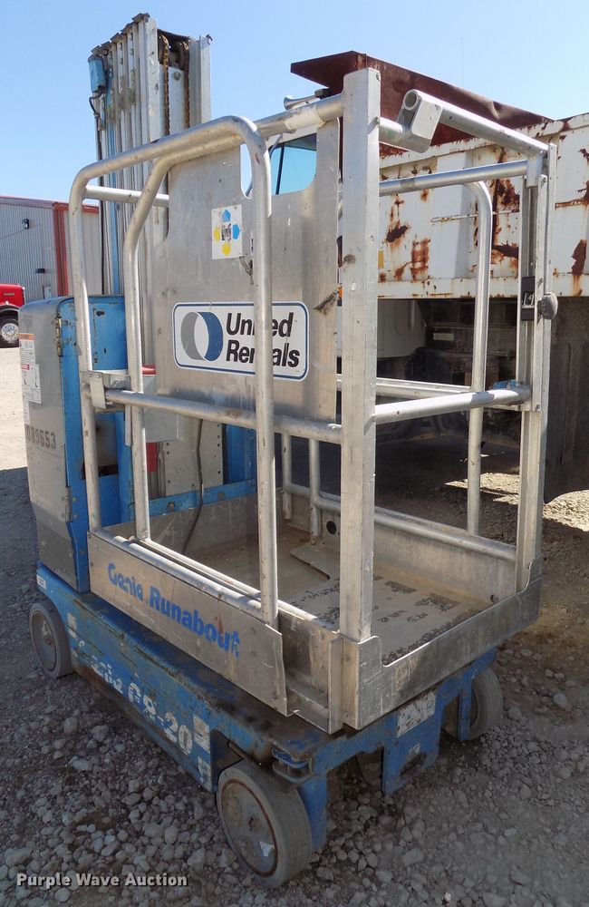 image for item DO9303 2009 Genie GR20 vertical lift