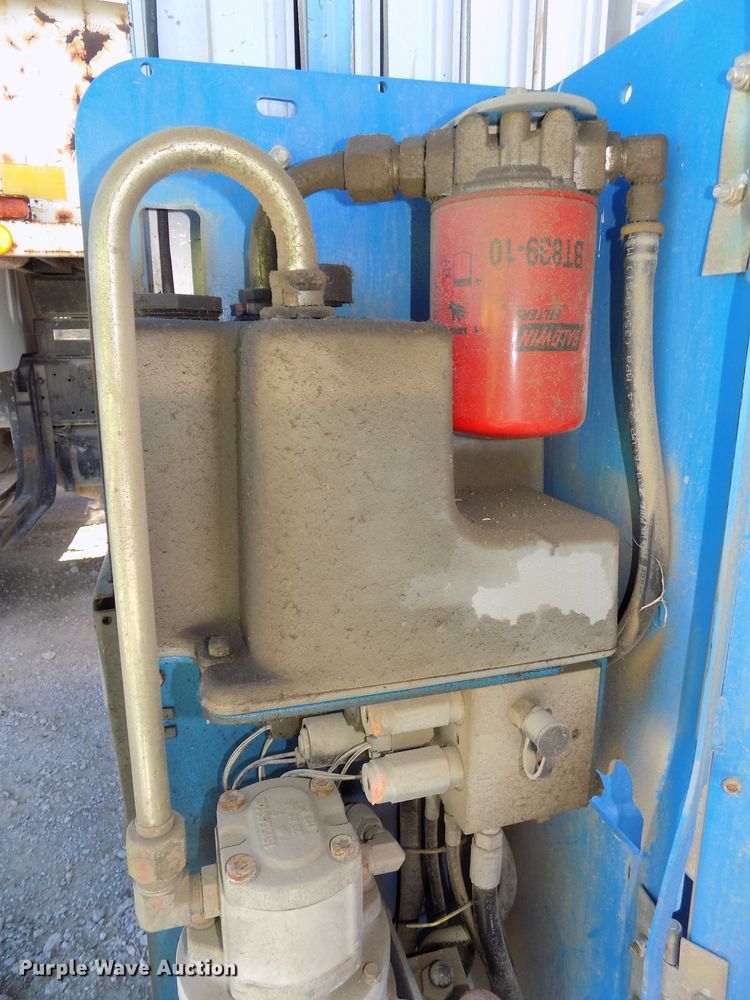 image for item DO9303 2009 Genie GR20 vertical lift