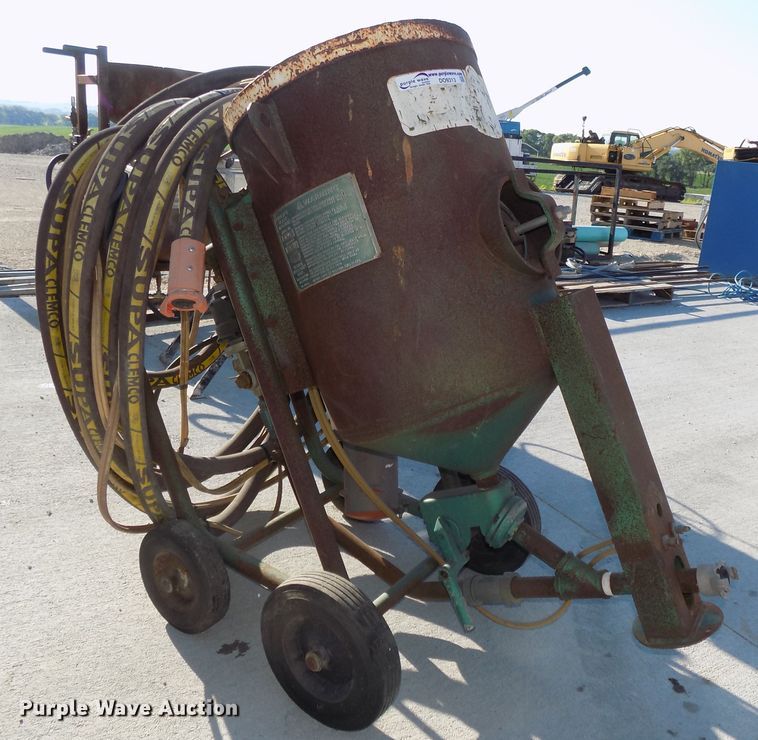 image for item DO9313 1994 Clemco 2020 sand blaster