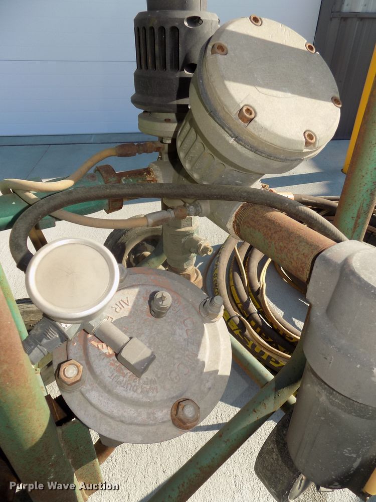 image for item DO9313 1994 Clemco 2020 sand blaster