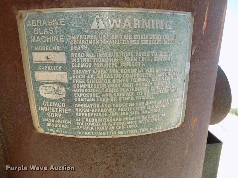 image for item DO9313 1994 Clemco 2020 sand blaster