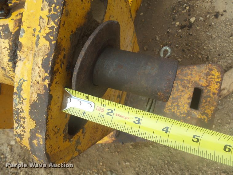 image for item DX9217 John Deere lift group