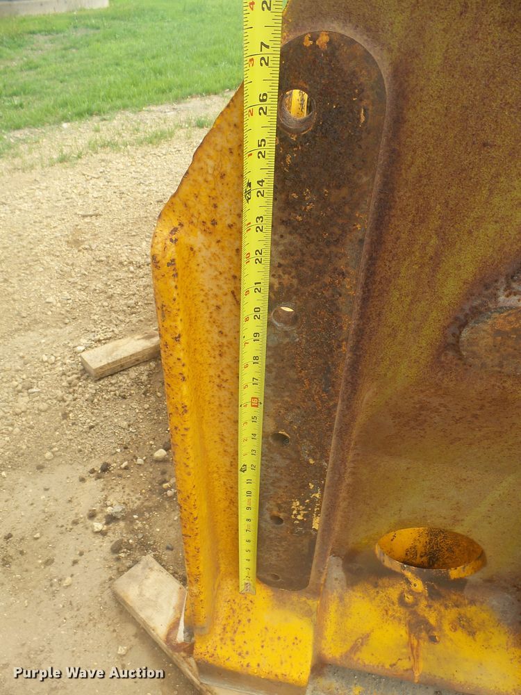 image for item DX9217 John Deere lift group