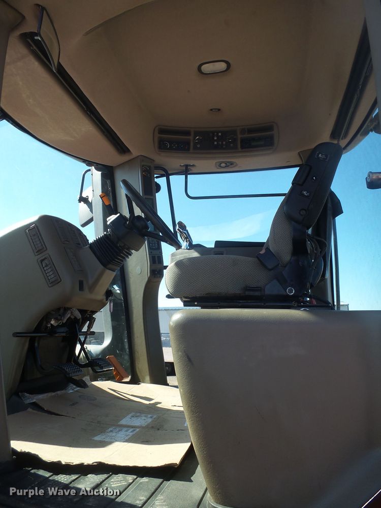 image for item EF9630 2014 Case IH 500 Quadtrac  4WD tractor