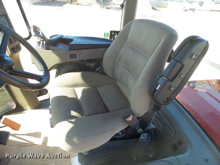 image for item EF9630 2014 Case IH 500 Quadtrac  4WD tractor