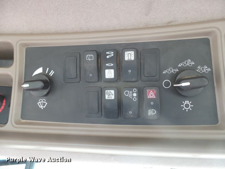 image for item EF9630 2014 Case IH 500 Quadtrac  4WD tractor