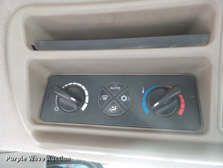 image for item EF9630 2014 Case IH 500 Quadtrac  4WD tractor