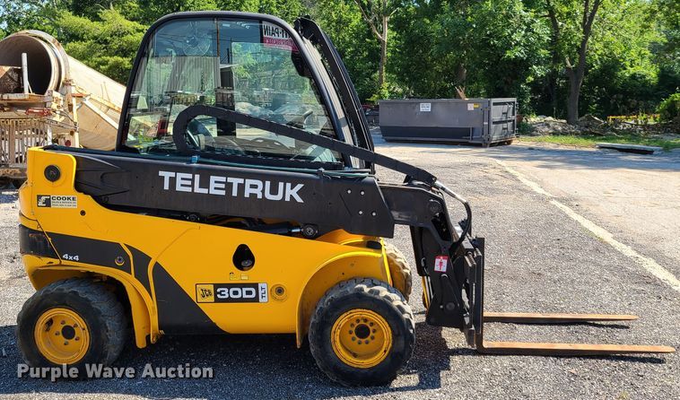 image for item EL9826 JCB 30D Teletruk  telehandler