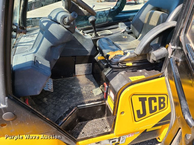 image for item EL9826 JCB 30D Teletruk  telehandler