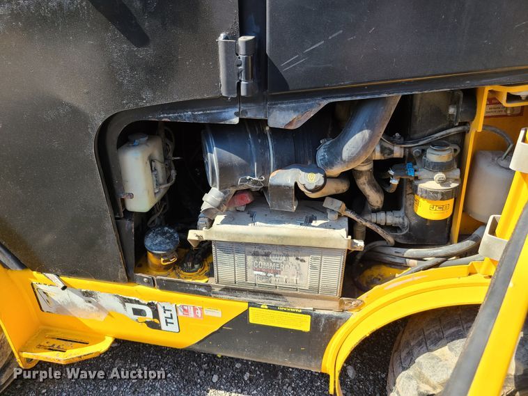 image for item EL9826 JCB 30D Teletruk  telehandler