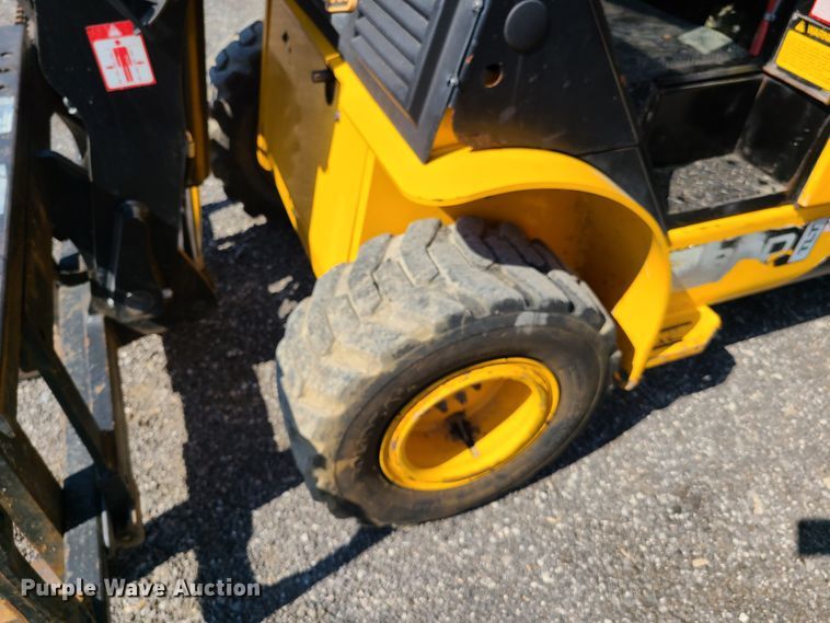 image for item EL9826 JCB 30D Teletruk  telehandler