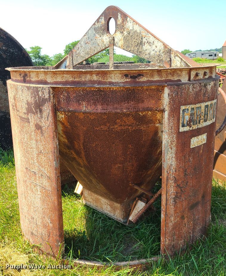 image for item EL9839 Gar-Bro concrete bucket