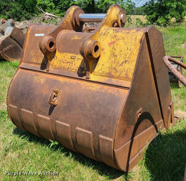 image for item EL9840 68"W excavator bucket