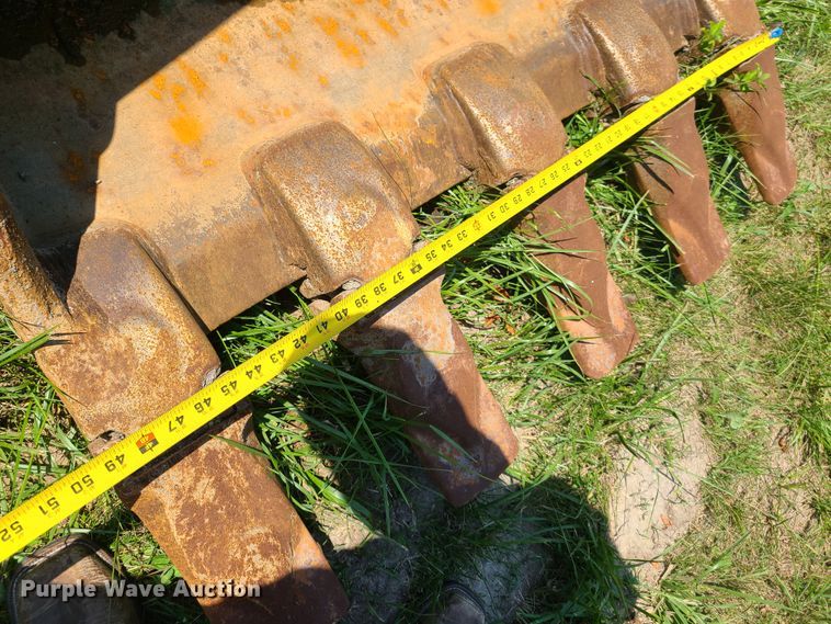 image for item EL9846 Esco 48"W excavator bucket