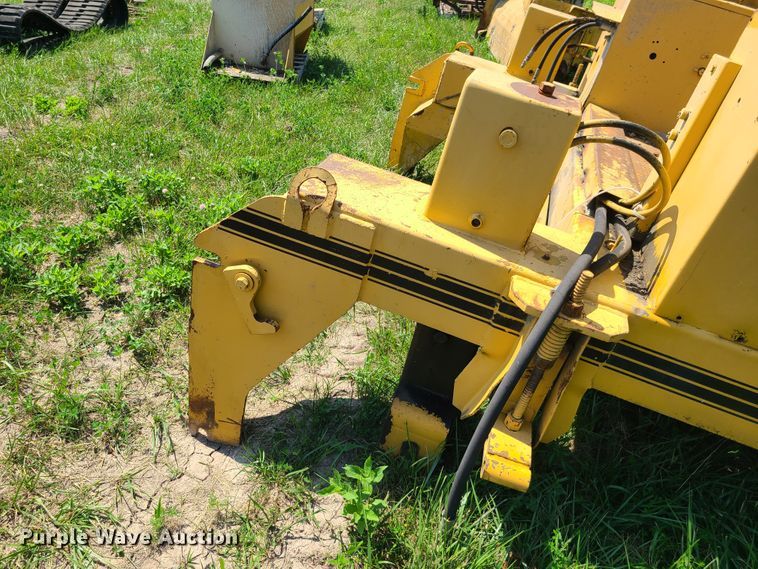 image for item EL9851 Gomaco GT6000 90 paver parts