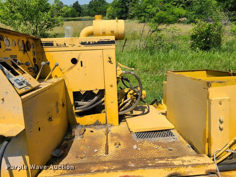 image for item EL9851 Gomaco GT6000 90 paver parts