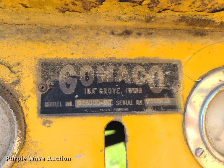 image for item EL9851 Gomaco GT6000 90 paver parts