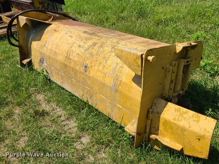 image for item EL9856 Gomaco GT6000 paver trimmer head