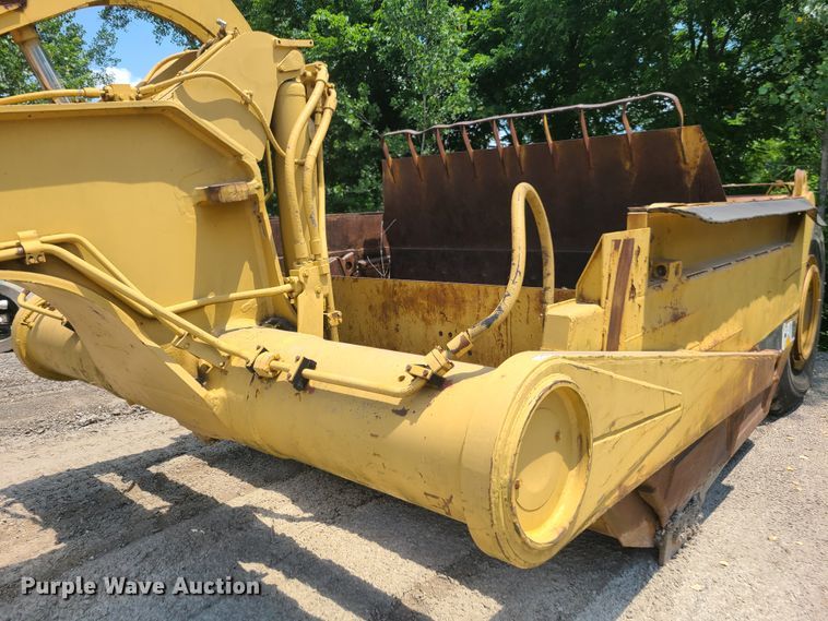 image for item EL9878 Caterpillar pan scraper