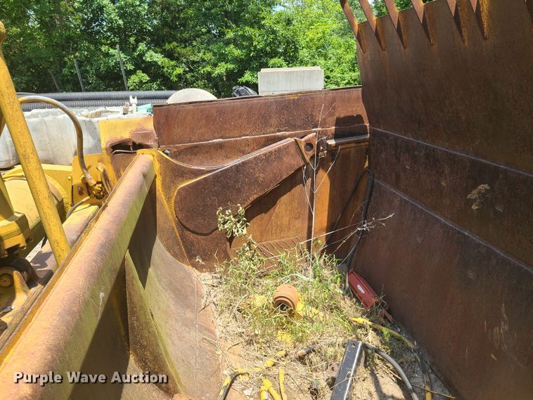 image for item EL9878 Caterpillar pan scraper