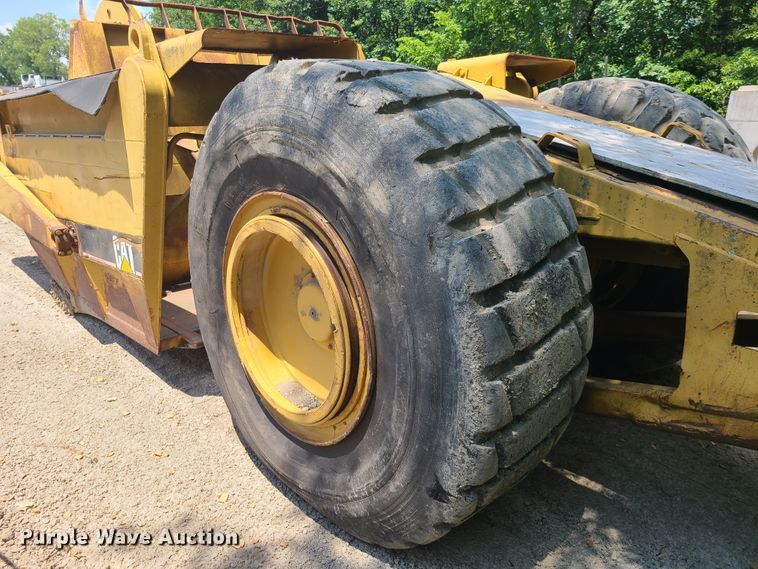 image for item EL9878 Caterpillar pan scraper