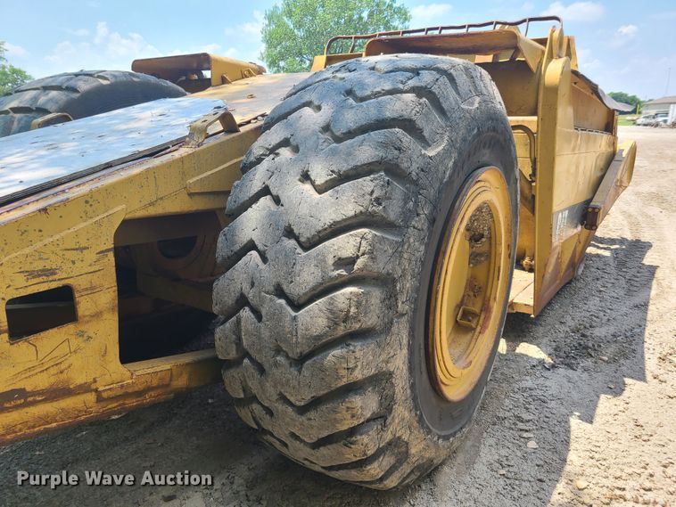 image for item EL9878 Caterpillar pan scraper