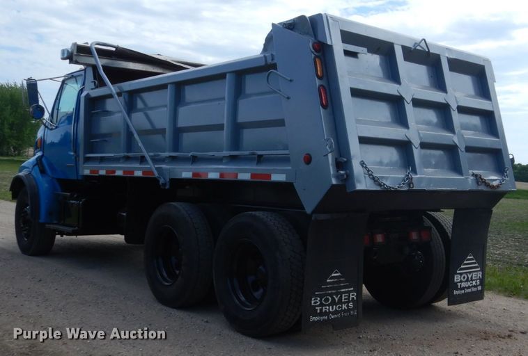 image for item FX9193 2003 Sterling L-Line  dump truck