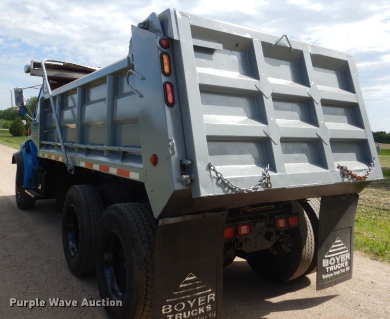 image for item FX9193 2003 Sterling L-Line  dump truck