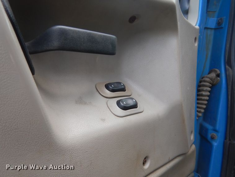 image for item FX9193 2003 Sterling L-Line  dump truck