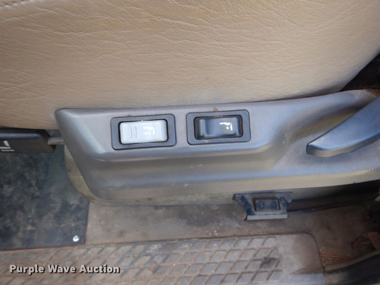 image for item FX9193 2003 Sterling L-Line  dump truck