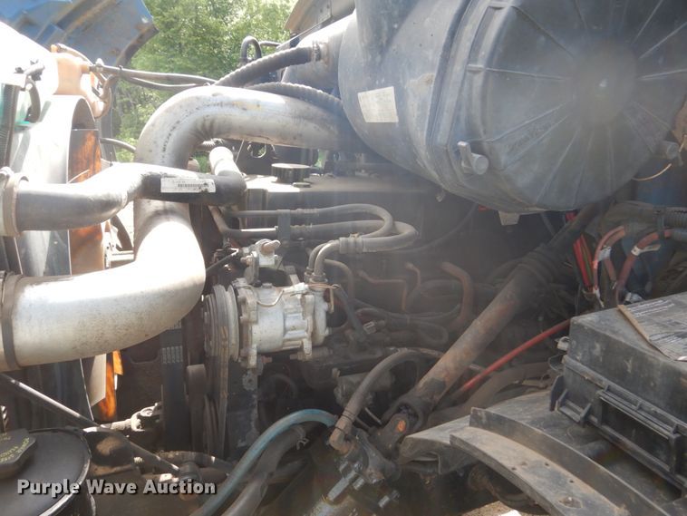 image for item FX9193 2003 Sterling L-Line  dump truck