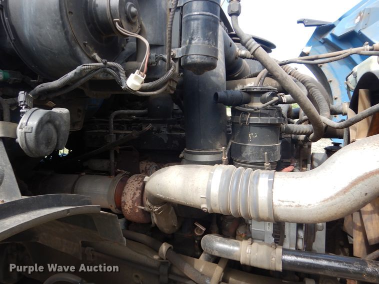 image for item FX9193 2003 Sterling L-Line  dump truck