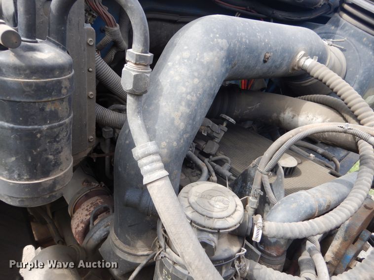 image for item FX9193 2003 Sterling L-Line  dump truck