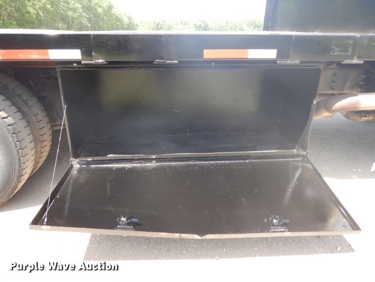 image for item FX9196 2002 Sterling L-Line  flatbed truck