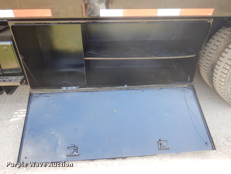 image for item FX9196 2002 Sterling L-Line  flatbed truck