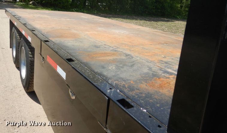 image for item FX9196 2002 Sterling L-Line  flatbed truck