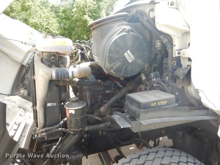 image for item FX9196 2002 Sterling L-Line  flatbed truck