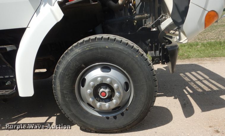 image for item FX9196 2002 Sterling L-Line  flatbed truck