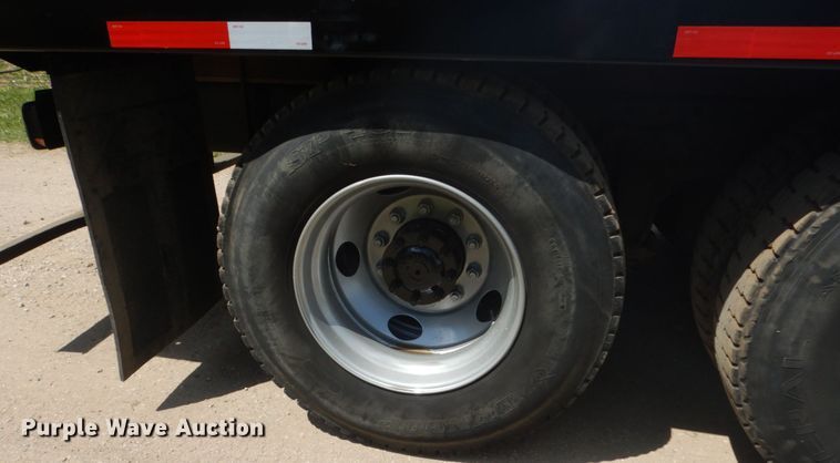 image for item FX9196 2002 Sterling L-Line  flatbed truck