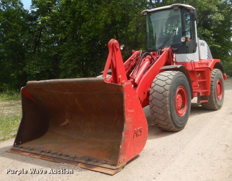 image for item FX9201 2005 Link Belt L130  wheel loader