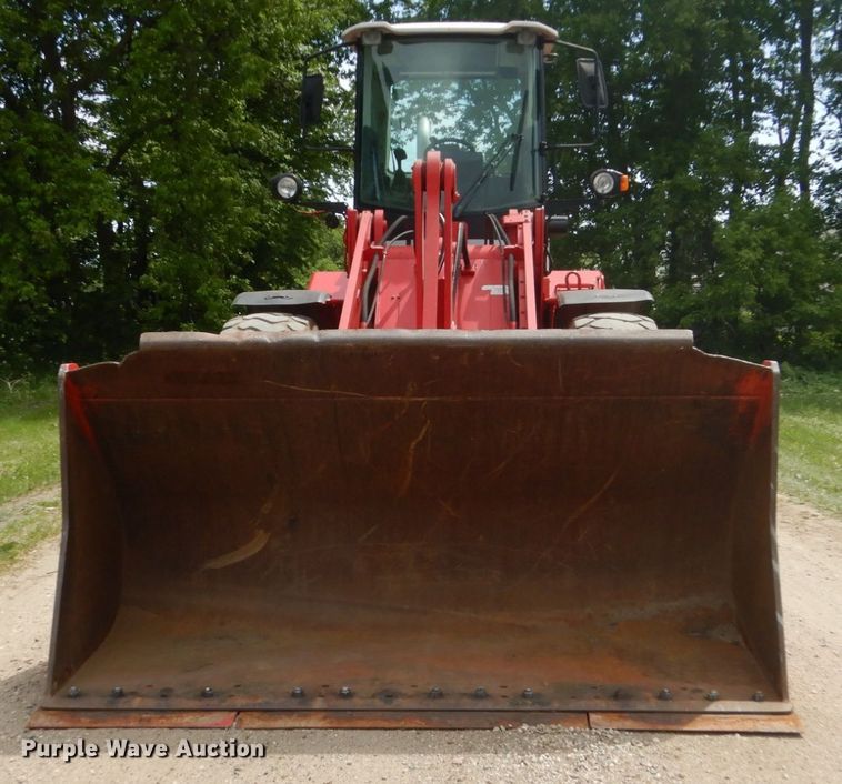 image for item FX9201 2005 Link Belt L130  wheel loader