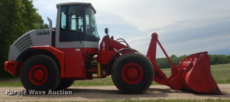 image for item FX9201 2005 Link Belt L130  wheel loader