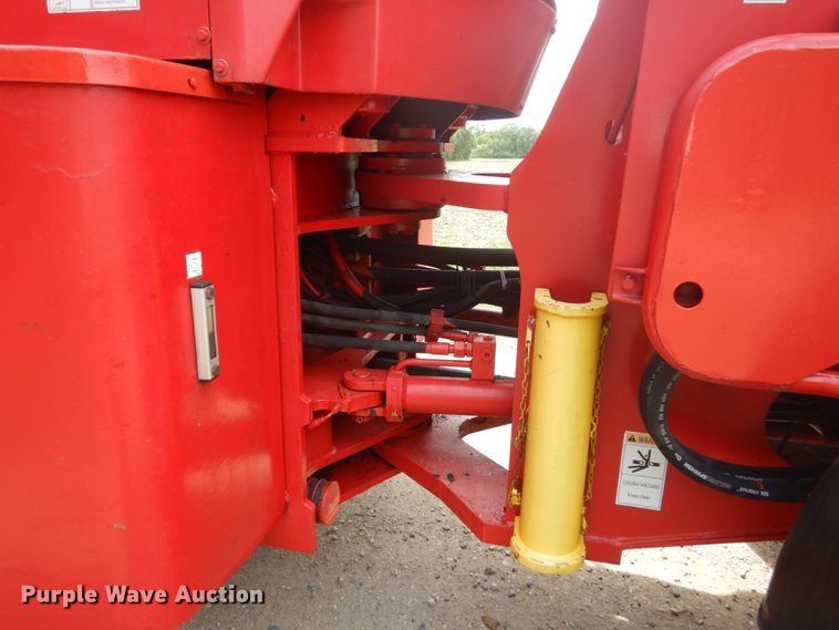 image for item FX9201 2005 Link Belt L130  wheel loader