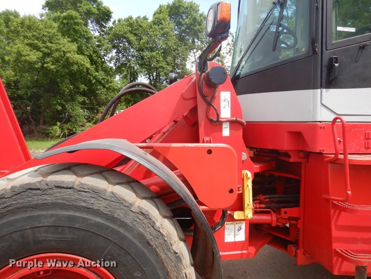 image for item FX9201 2005 Link Belt L130  wheel loader