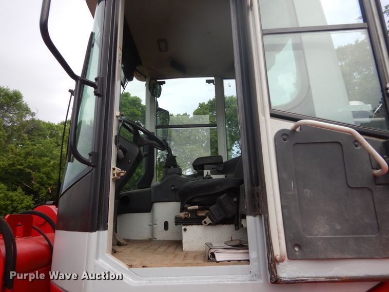 image for item FX9201 2005 Link Belt L130  wheel loader