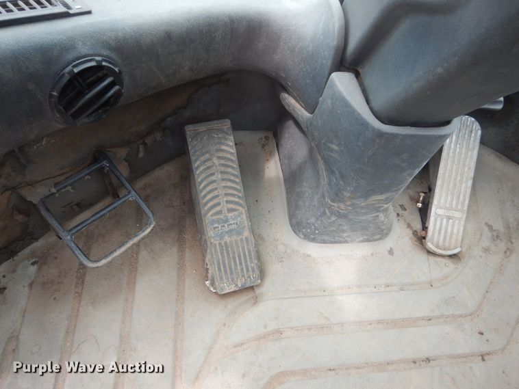 image for item FX9201 2005 Link Belt L130  wheel loader