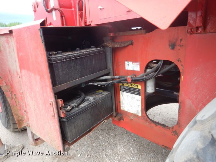 image for item FX9201 2005 Link Belt L130  wheel loader