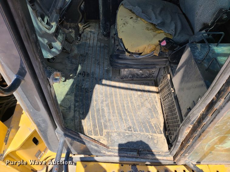 image for item FX9519 2006 John Deere 544J  High Lift wheel loader